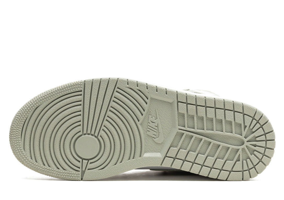 Wmns Air Jordan 1 Retro High OG Seafoam - Image 4 | SneakerrHub
